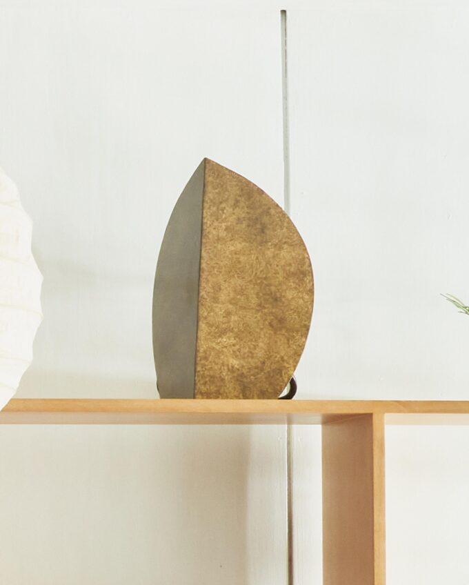 Brancusi Clam Lamp scaled